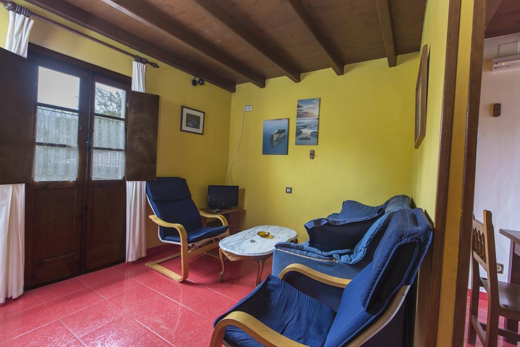 Apartamentos Rurales Playa Del Canal Villanueva de Pria 외부 사진