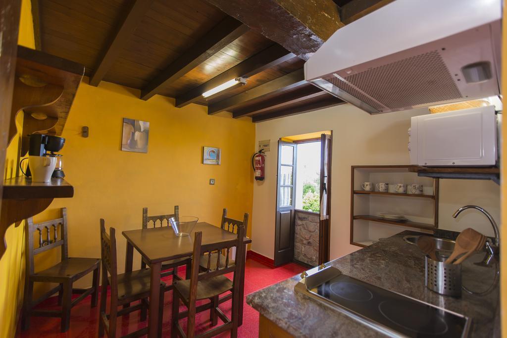 Apartamentos Rurales Playa Del Canal Villanueva de Pria 외부 사진